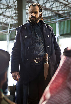 Vandal Savage Casper Crump